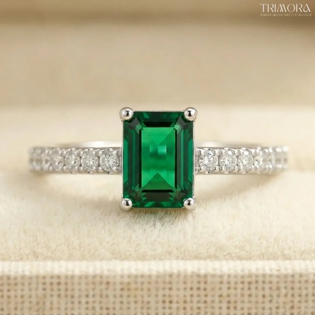 Elegant Green Stone Solitaire Ring in 925 Sterling Silver