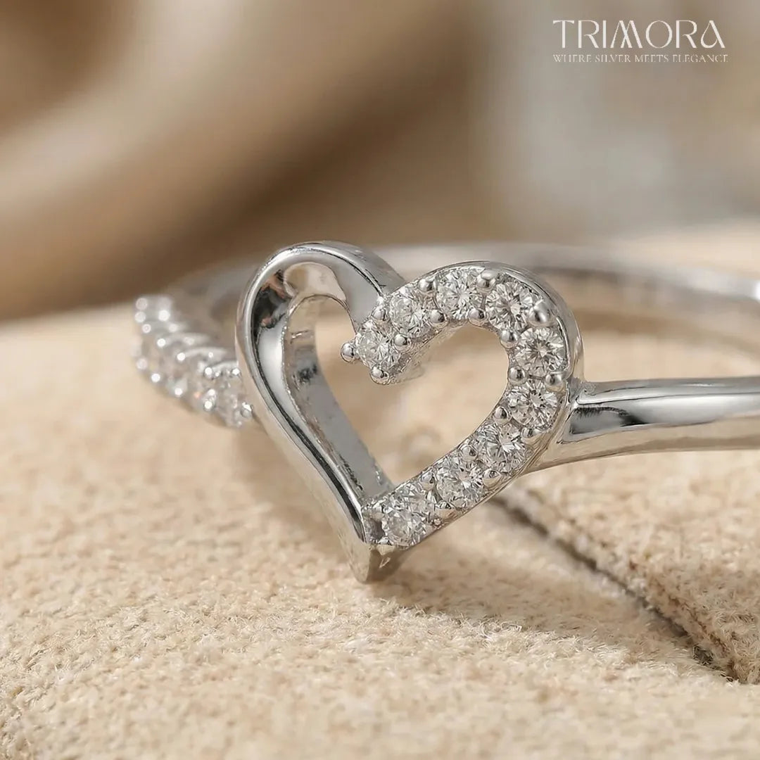 Beautifully Crafted Heart shape 926 Sterling Silver Ring 💍