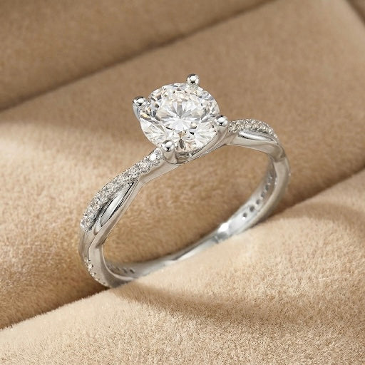 Where timeless design meets pure silver elegance - 925 Sterling Silver Ring 💍