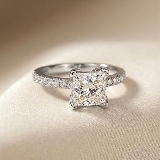 A sparkle that speaks for itself - 925 Sterling Silver Ring 💍
