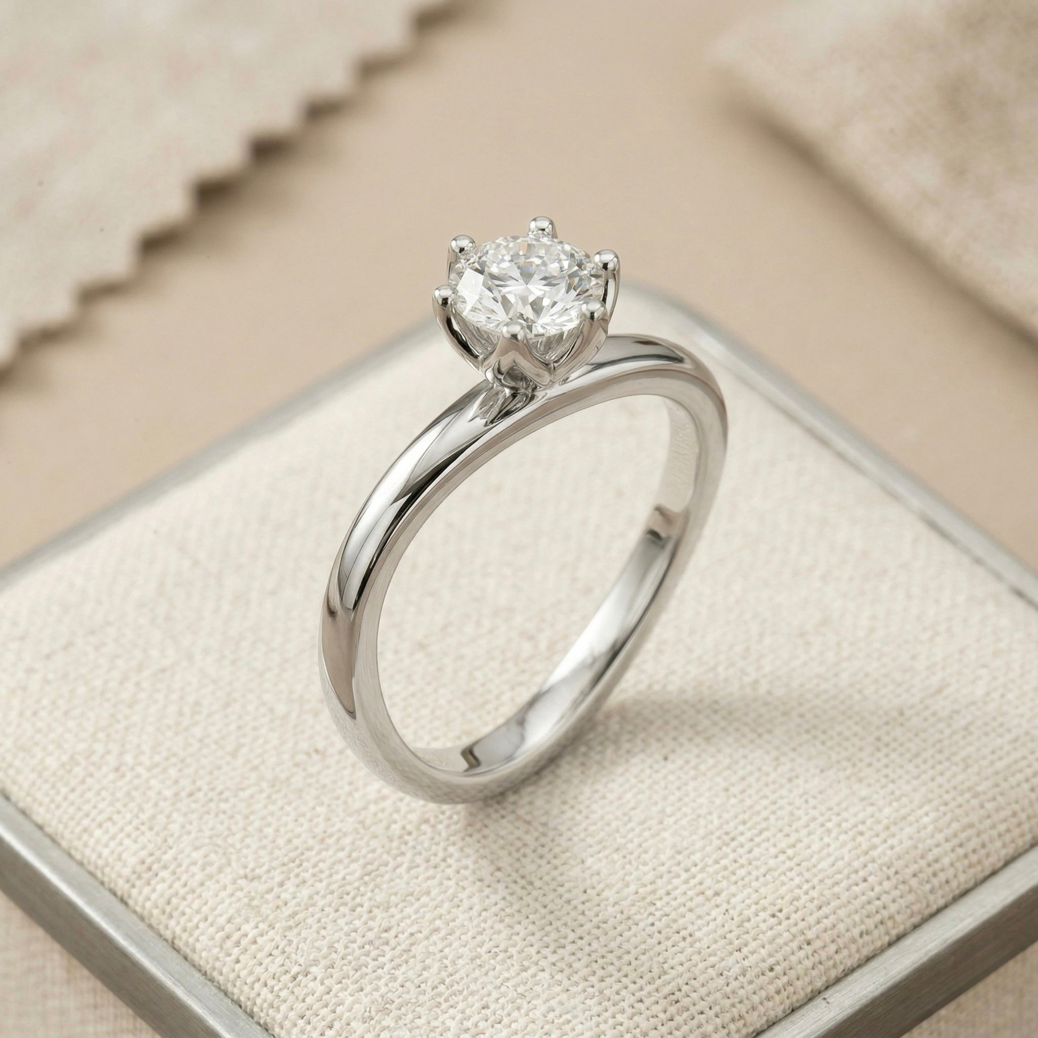 Elegant Floral Solitaire Diamond Ring in 925 Sterling Silver